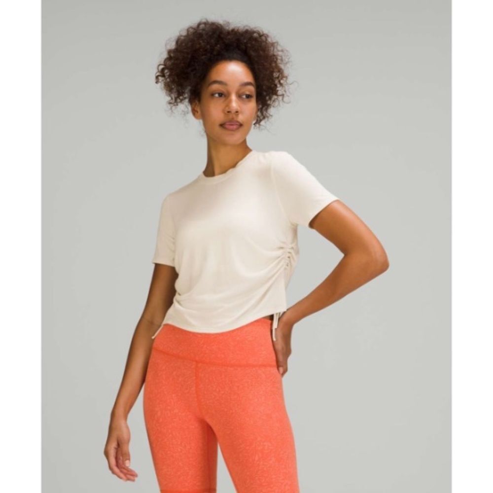 Lululemon Side-Cinch Ribbed Tee‎
